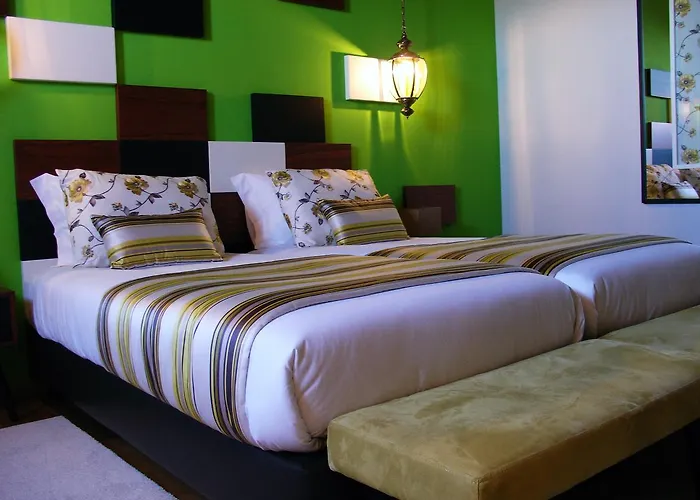 Casa Do Lagar De Tazem Bed and breakfast Vila Nova de Tazem